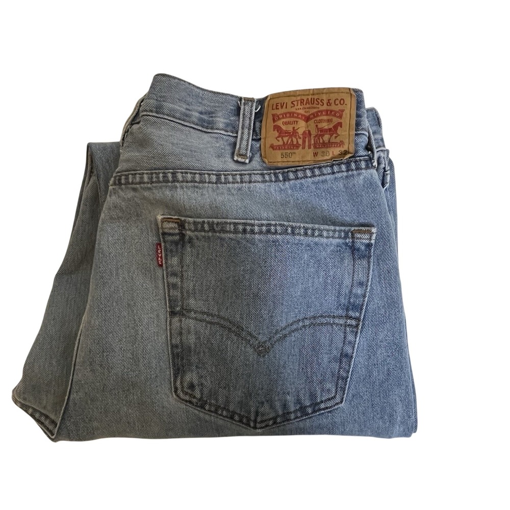 Levis 505 Mens Straight Leg Jeans Light Wash Denim 38x32 *Actual 31 100% Cotton